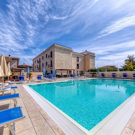 Hotel Le Torri อาร์บอเรีย ภายนอก รูปภาพ